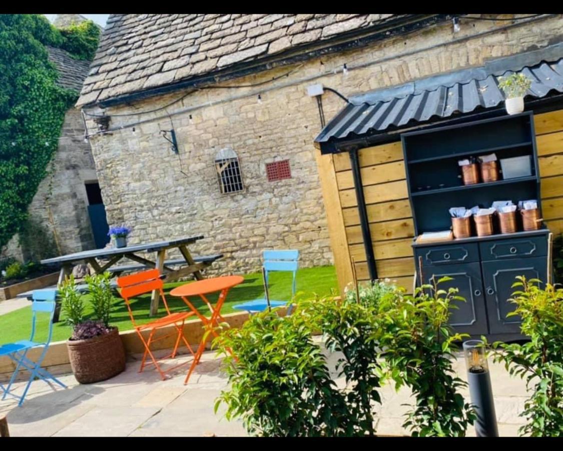 The Rose & Crown Farmhouse Kitchen Nympsfield Eksteriør billede