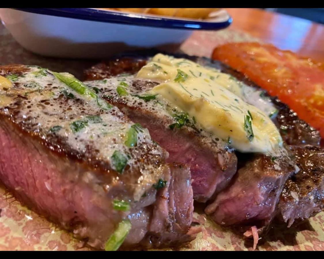 The Rose & Crown Farmhouse Kitchen Nympsfield Eksteriør billede