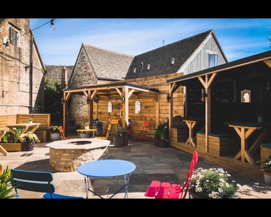 The Rose & Crown Farmhouse Kitchen Nympsfield Eksteriør billede