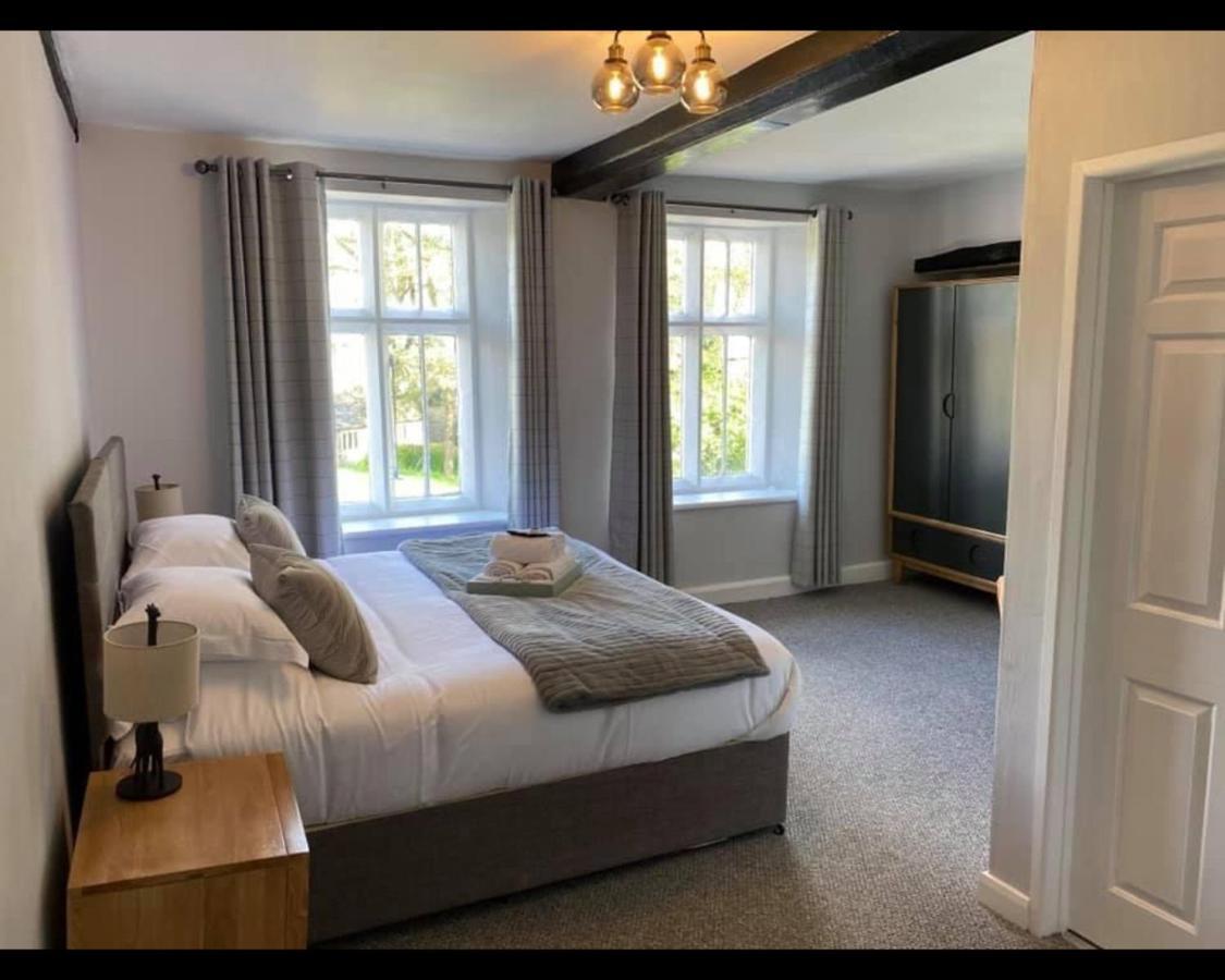 The Rose & Crown Farmhouse Kitchen Nympsfield Værelse billede