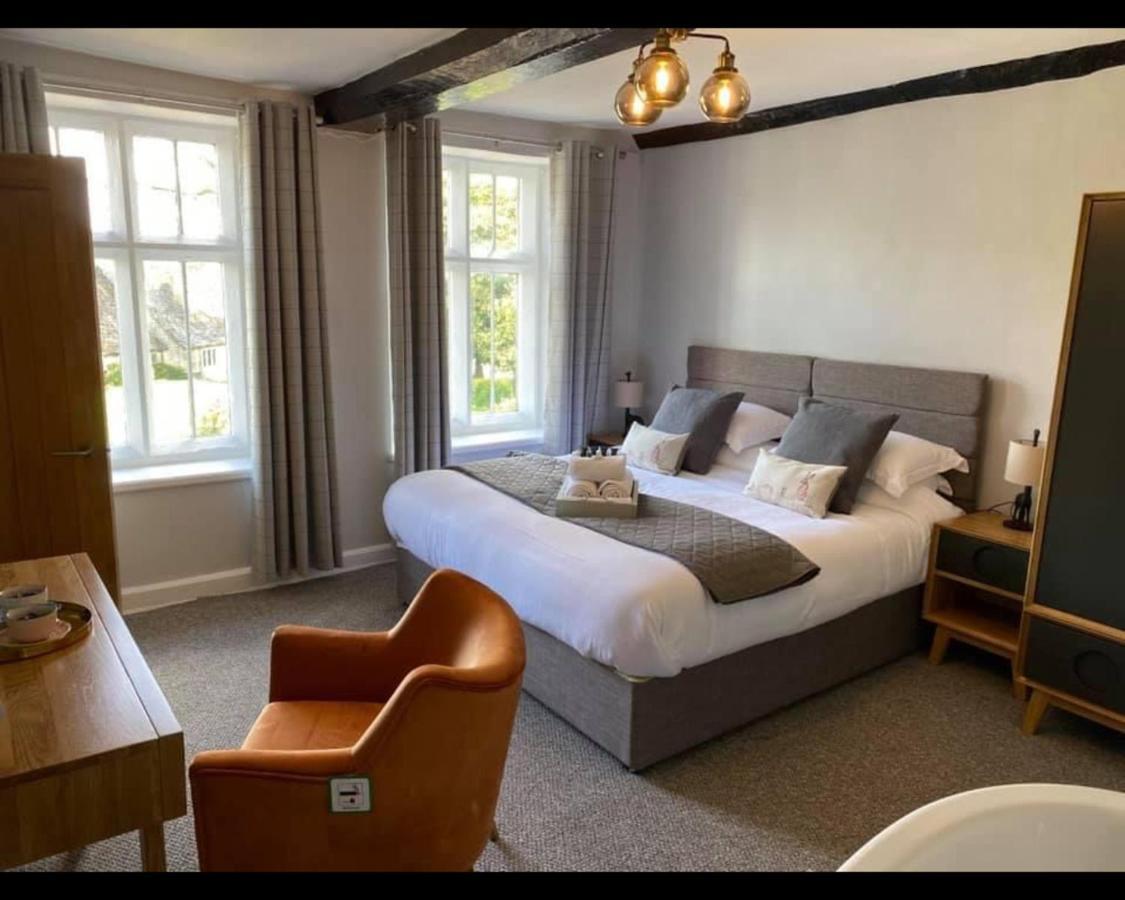The Rose & Crown Farmhouse Kitchen Nympsfield Værelse billede